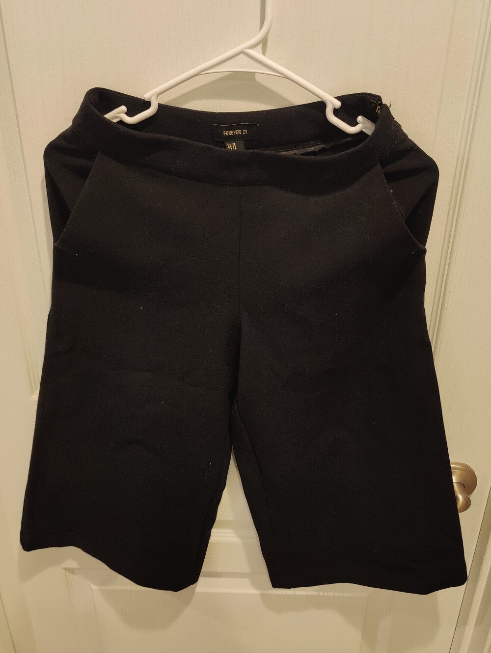 Forever 21 Black Culottes Cropped Pants